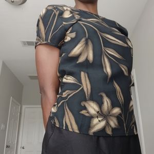 Vintage Silk Blouse/Shirt gold/Black leaf design